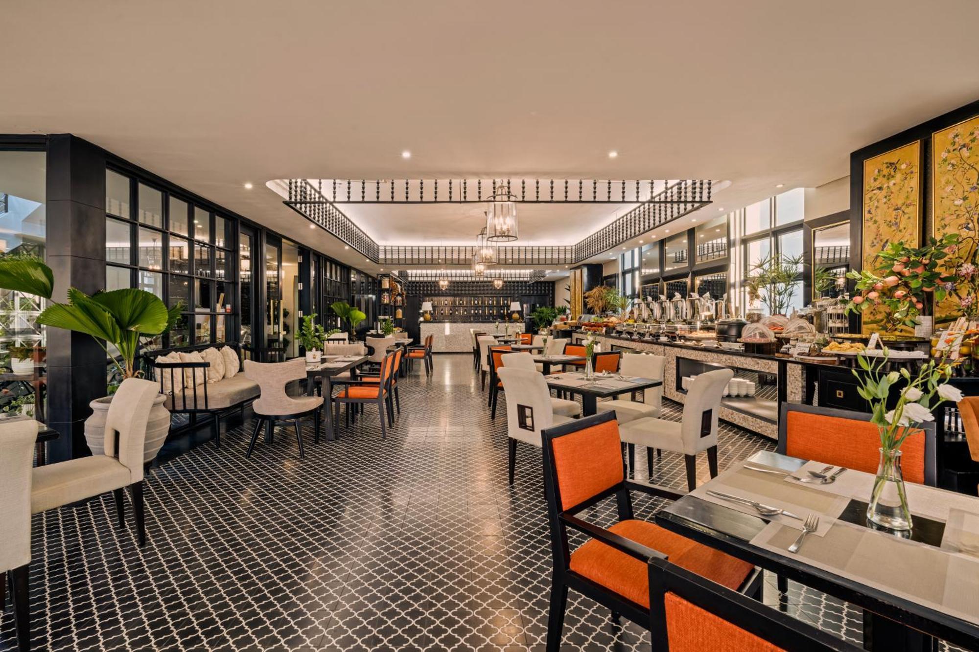 होटल Sanouva - Daily Afternoon Tea Inclusive 4*